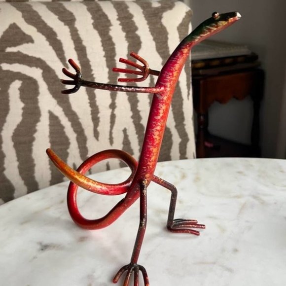 Welded Desert Lizard Wine Holder from Moab Utah - Picture 2 of 10